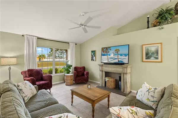 Cape Coral, FL 33914,2526 SW 10th AVE
