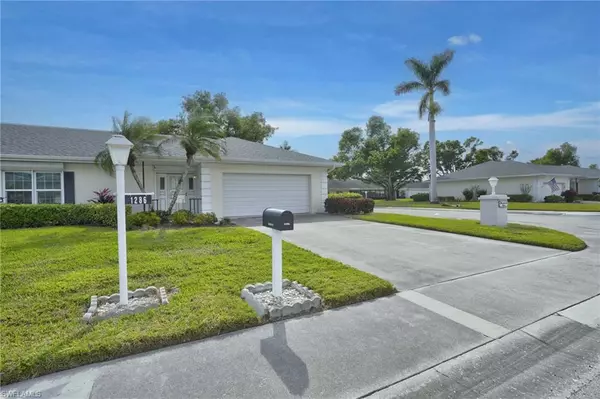 1286 Broadwater DR, Fort Myers, FL 33919