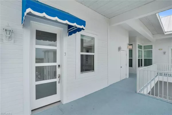 Marco Island, FL 34145,140 Palm ST #3