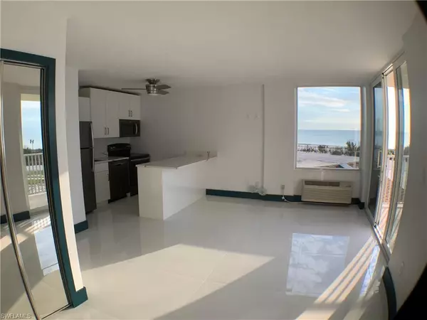 Fort Myers Beach, FL 33931,7300 Estero BLVD #106