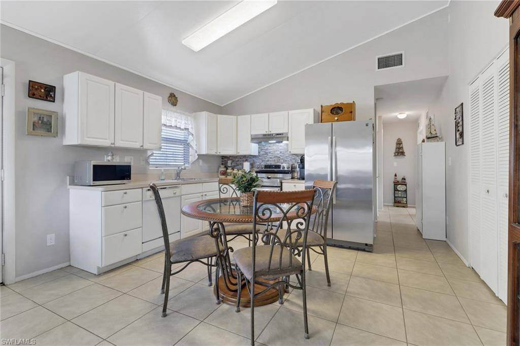 Lehigh Acres, FL 33972,1102 Plumosa AVE