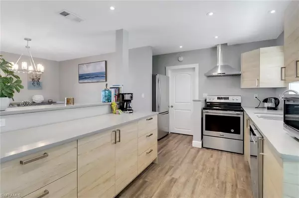 Cape Coral, FL 33904,1315 SE 44th TER