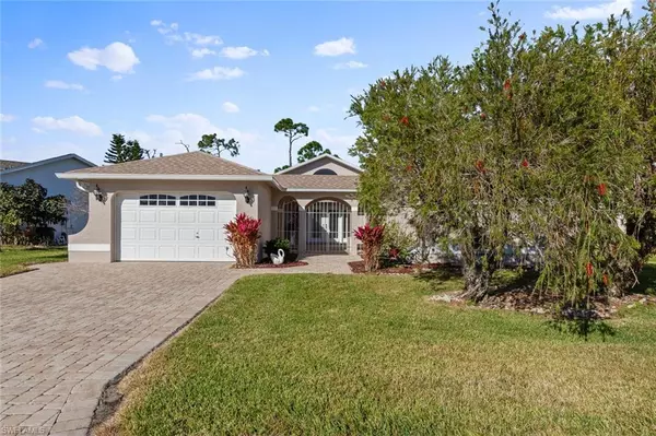 3854 Sabal Springs BLVD,  North Fort Myers,  FL 33917