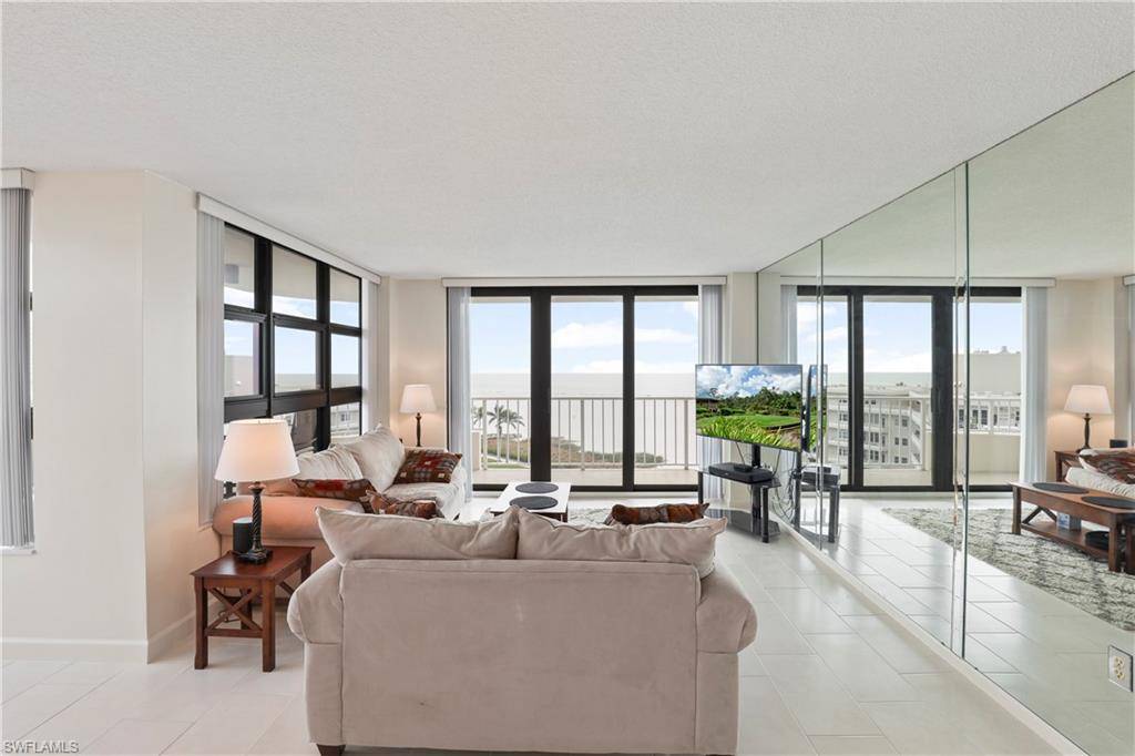 Marco Island, FL 34145,260 Seaview CT #906