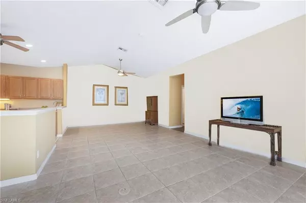 Naples, FL 34116,3991 Recreation LN S