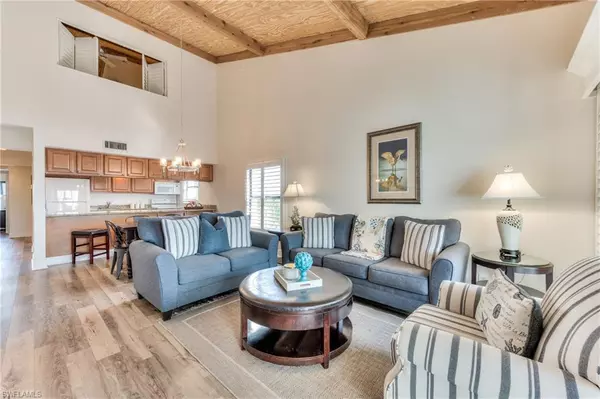 Captiva, FL 33924,2121 Gulf Beach Villas