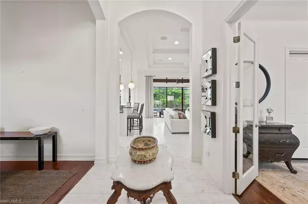 Naples, FL 34110,15855 Secoya Reserve CIR