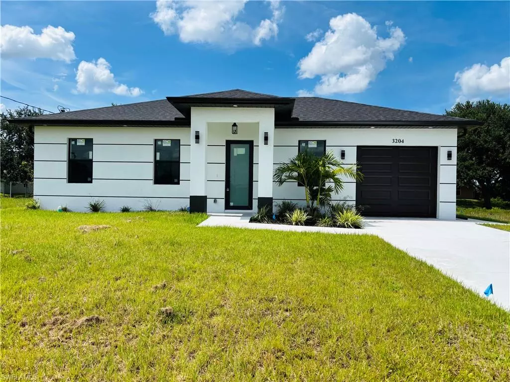 Lehigh Acres, FL 33976,3204 20th ST SW