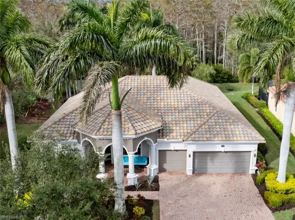Naples, FL 34120,10023 Escambia Bay CT