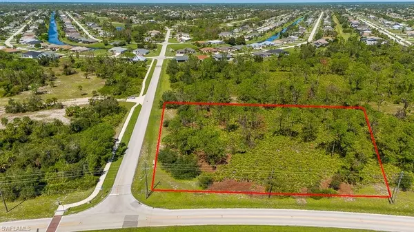 105 Parade CIR, Rotonda West, FL 33947