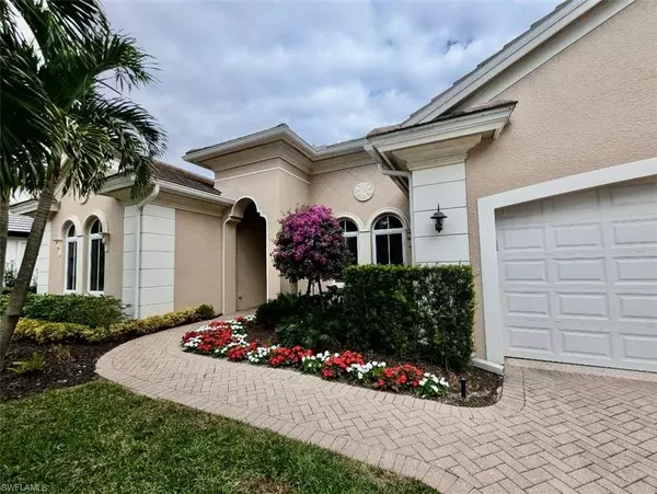 Naples, FL 34110,372 Cypress WAY W