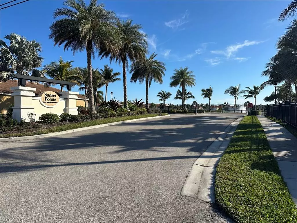 Cape Coral, FL 33914,3036 Sunset Pointe CIR