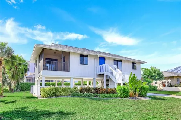 Marco Island, FL 34145,864 Swan DR