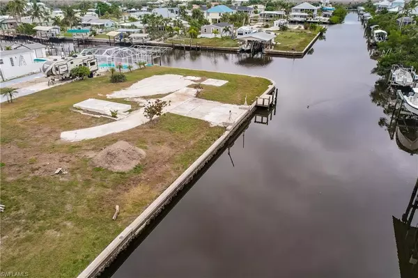 St. James City, FL 33956,2680 Patterson CT