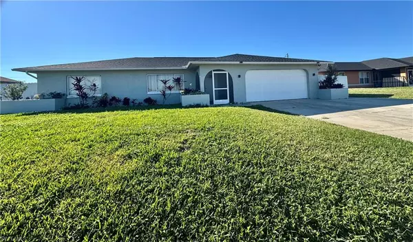 224 NE 9th TER, Cape Coral, FL 33909