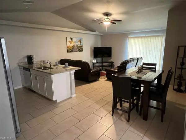 Cape Coral, FL 33914,3416 SW 17th AVE