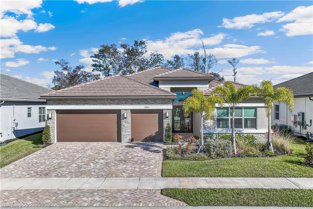 12047 Oleander AVE, Naples, FL 34120
