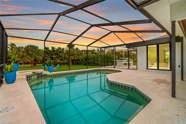 Naples, FL 34109,7095 Sandalwood LN