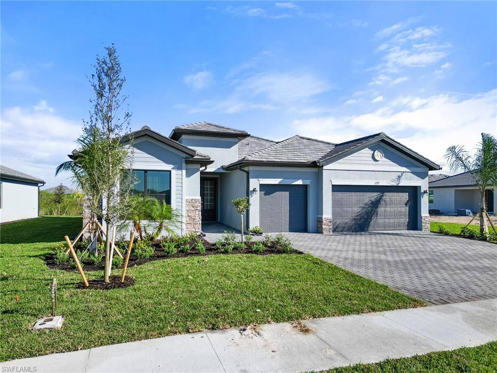 1779 Hagen CT, Naples, FL 34120