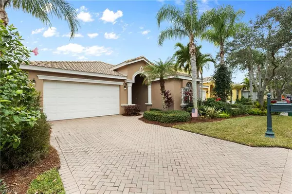 1752 Sanctuary Pointe CT, Naples, FL 34110