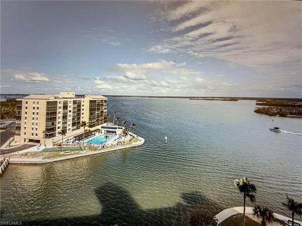 4331 Bay Beach LN #452, Fort Myers Beach, FL 33931