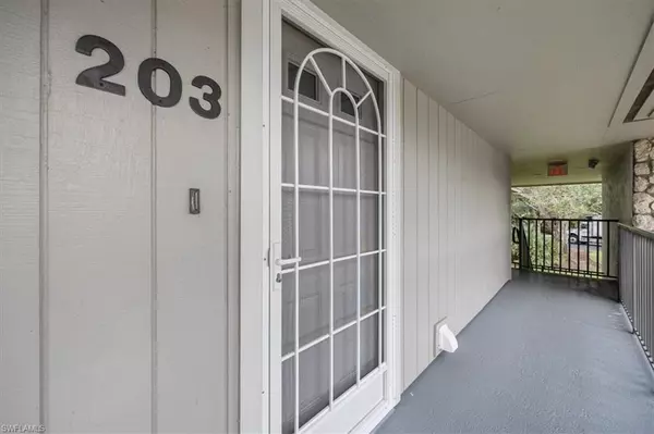 Naples, FL 34113,746 Eagle Creek DR #203