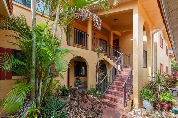 Bonita Springs, FL 34135,9895 Citadel LN #203