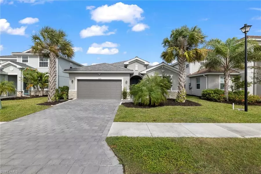 2225 Cara Cara WAY, Naples, FL 34120