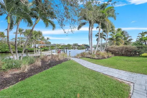 Bonita Springs, FL 34134,4190 Racoon Bay DR