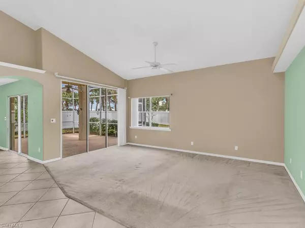 Naples, FL 34110,1033 Silverstrand DR