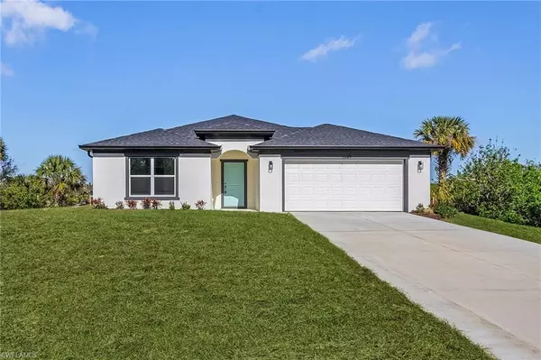 337 Woodburn DR, Lehigh Acres, FL 33972