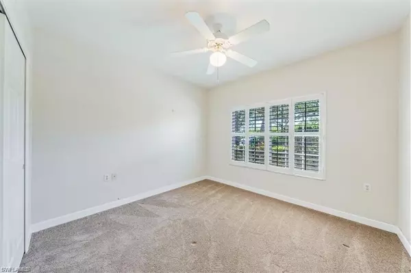 Naples, FL 34109,3009 Driftwood WAY #2807