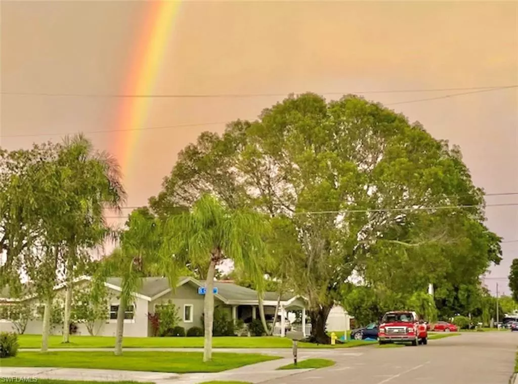 North Fort Myers, FL 33903,1772 Inlet