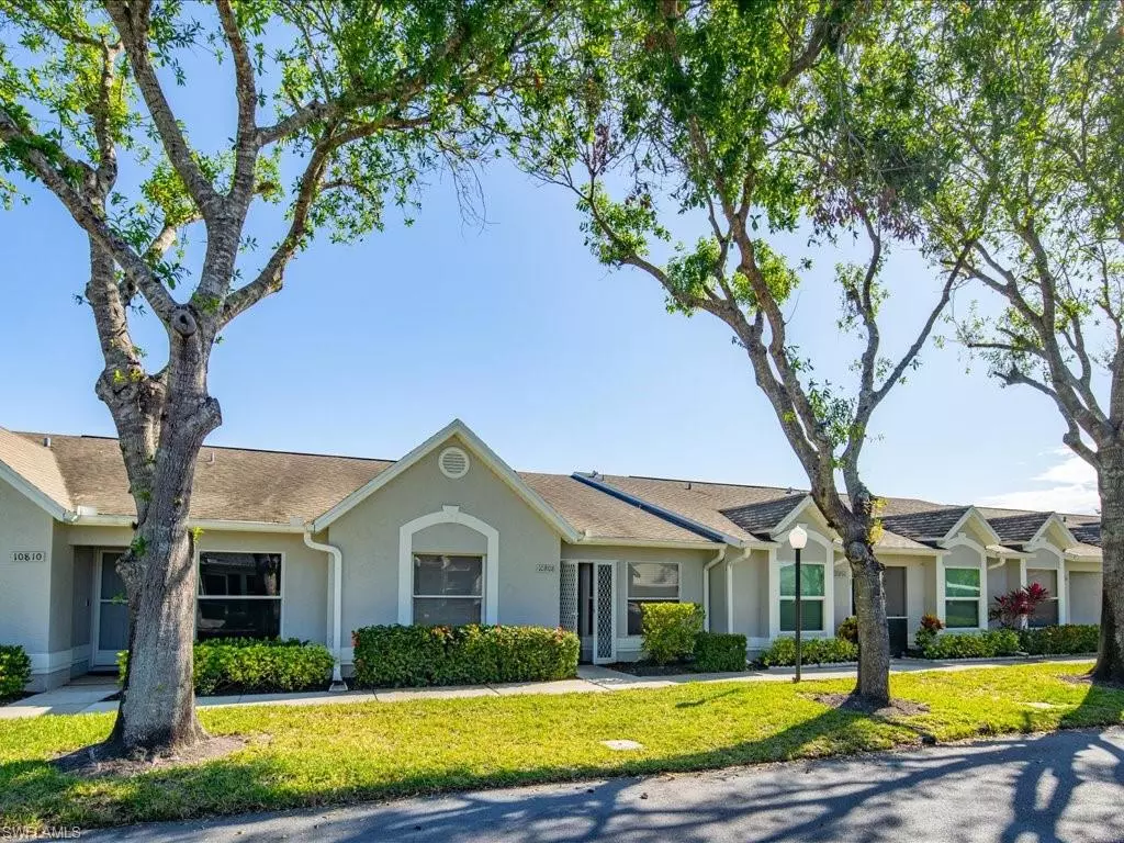 Naples, FL 34109,10808 King George LN #2602
