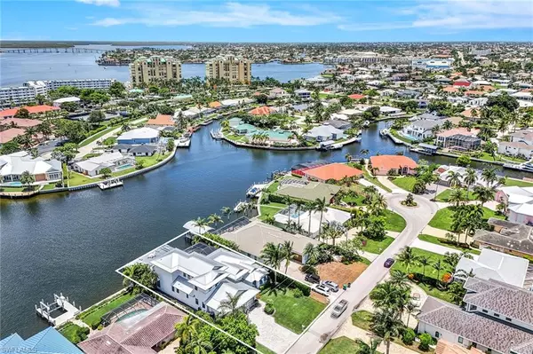 Marco Island, FL 34145,1119 Edington PL