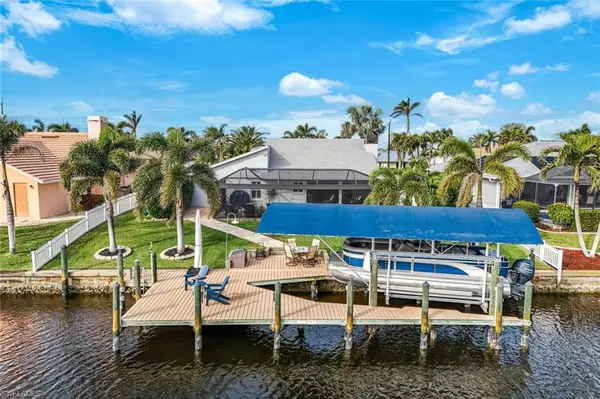 5313 SW 8th CT, Cape Coral, FL 33914