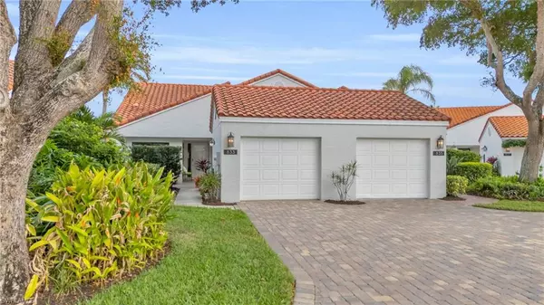 833 Reef Point CIR, Naples, FL 34108