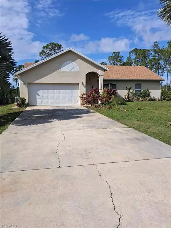 1223 Lake AVE, Lehigh Acres, FL 33972