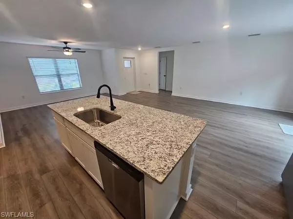 Lehigh Acres, FL 33974,723 Brannen AVE
