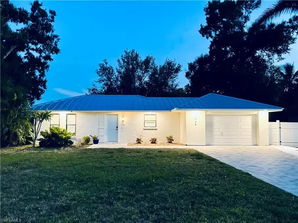 Bonita Springs, FL 34135,9806 Delaware ST