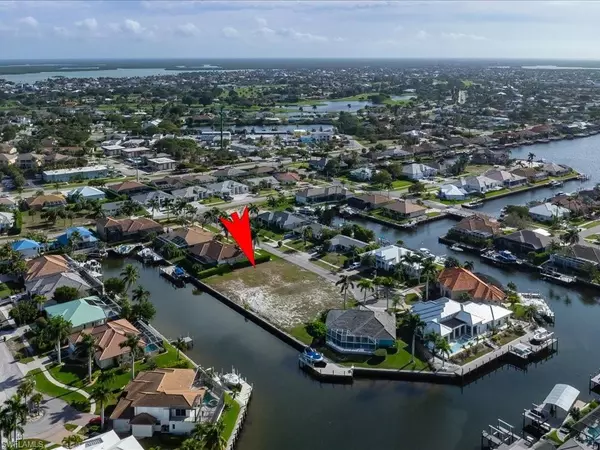 Marco Island, FL 34145,1026 Admiralty CT