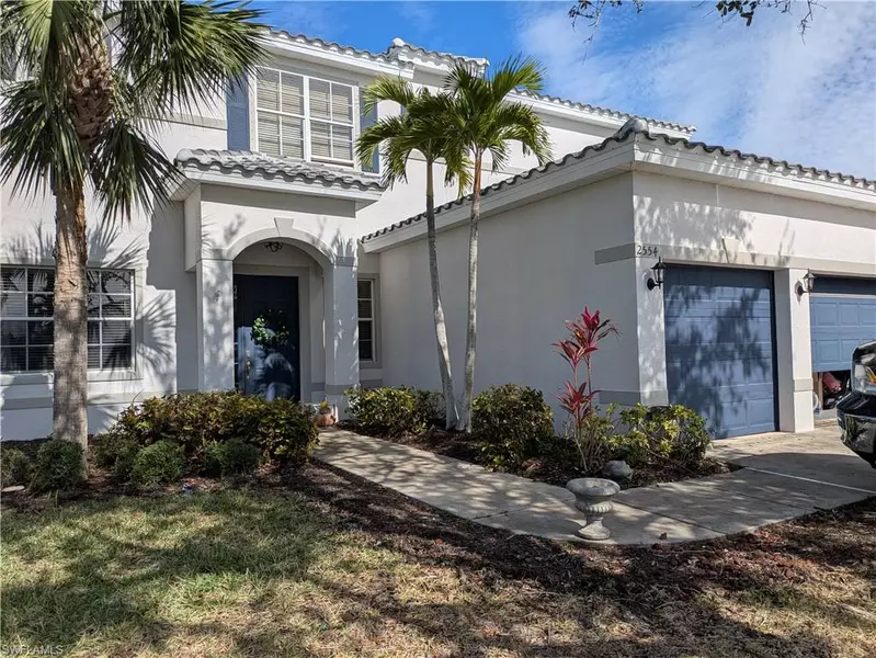 2554 Sawgrass Lake CT, Cape Coral, FL 33909