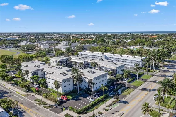 766 Central AVE #318, Naples, FL 34102