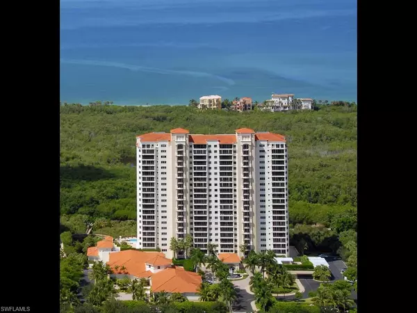 7425 Pelican Bay BLVD #906, Naples, FL 34108