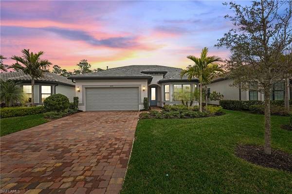 6878 Winding Cypress DR, Naples, FL 34114