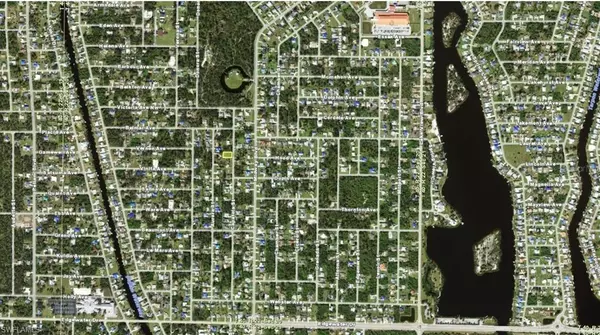 Port Charlotte, FL 33948,328 Capatola ST