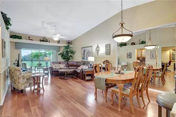 Naples, FL 34112,3840 Sawgrass WAY #2822