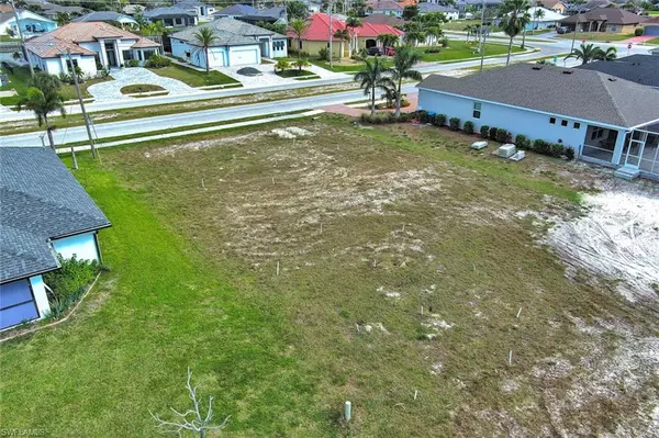 Cape Coral, FL 33914,4122 Oasis BLVD