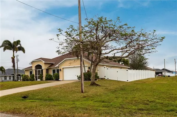 1231 NW 13 AVE, Cape Coral, FL 33993