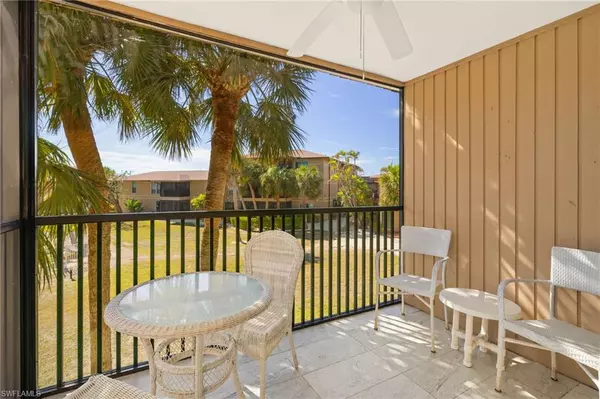 Sanibel, FL 33957,5117 Sea Bell RD #C207